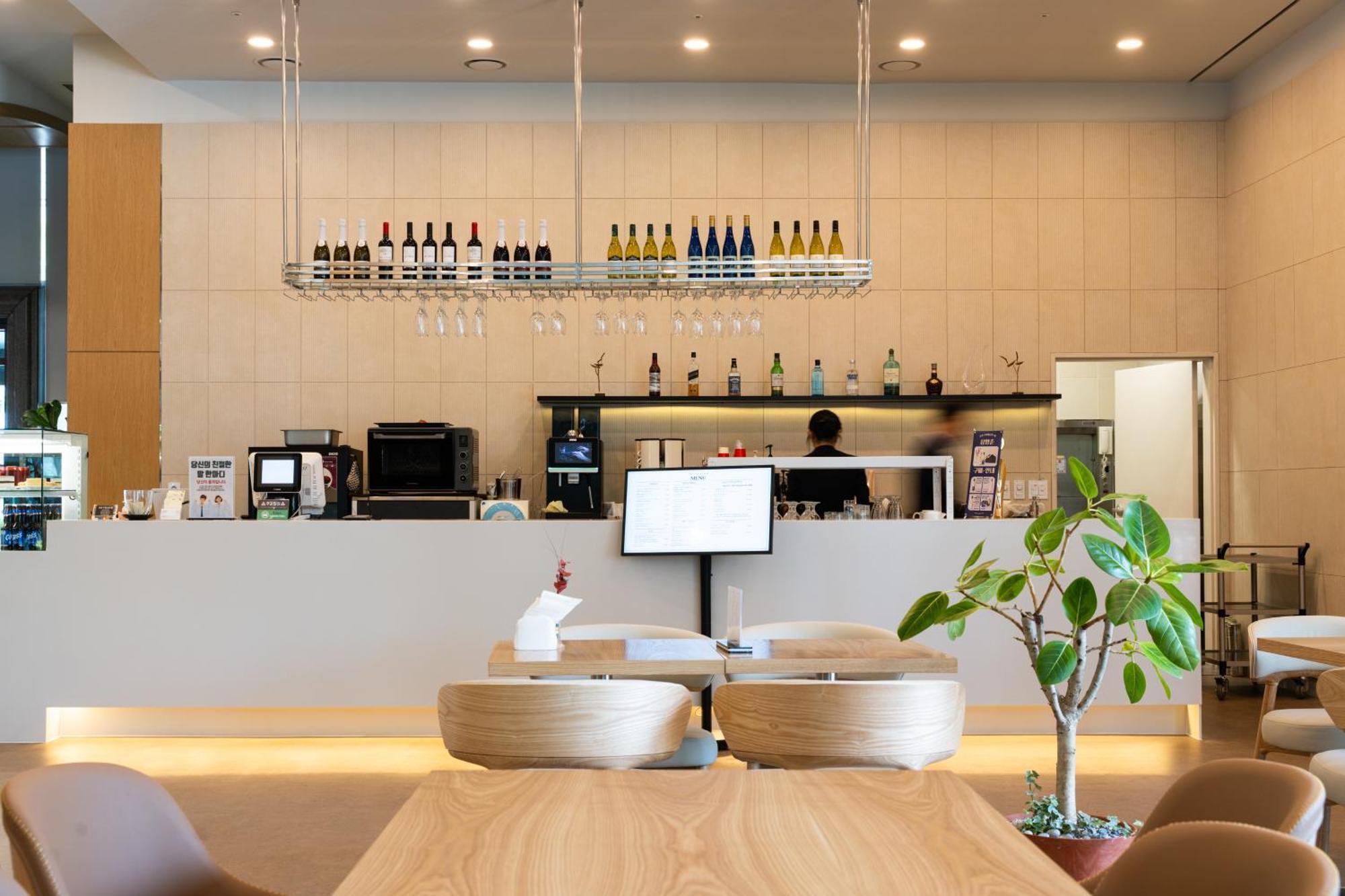 Harbor Park Hotel Inczhon Zewnętrze zdjęcie
